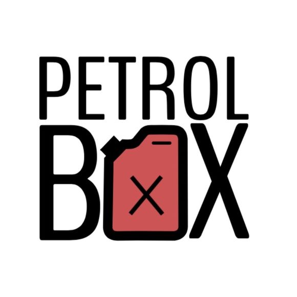 PetrolBox NWOT Car Graphic T-Shirt Gray automobile Racing Short Sleeve S… - Picture 6 of 9